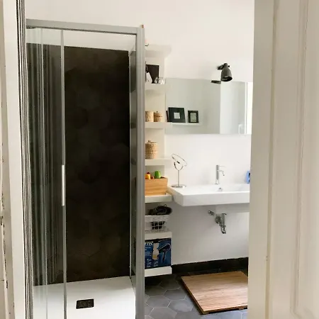 Casa Strehler * 的里雅斯特