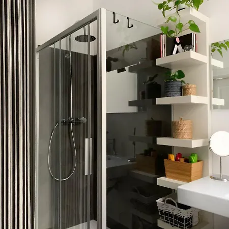 Casa Strehler * 的里雅斯特